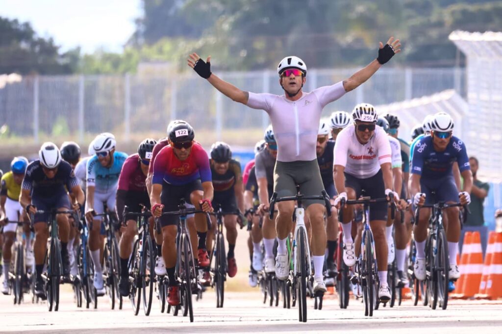 veja-cinco-momentos-que-marcaram-o-metropoles-endurance-ciclismo