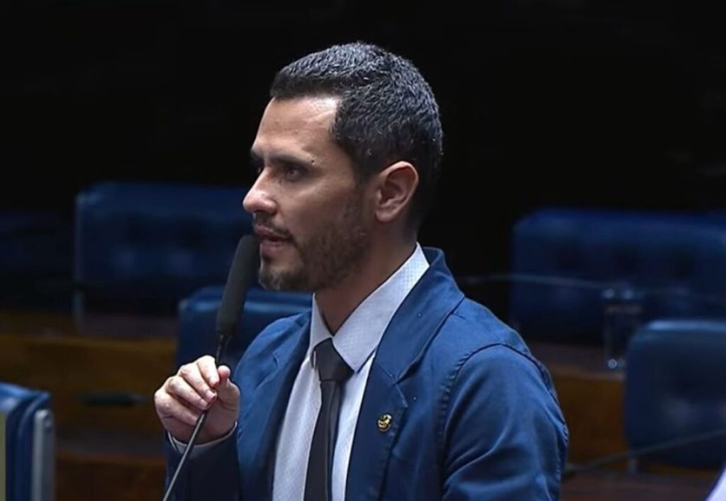 cleitinho-se-manifesta-sobre-flavio-apos-ser-criticado-por-petista