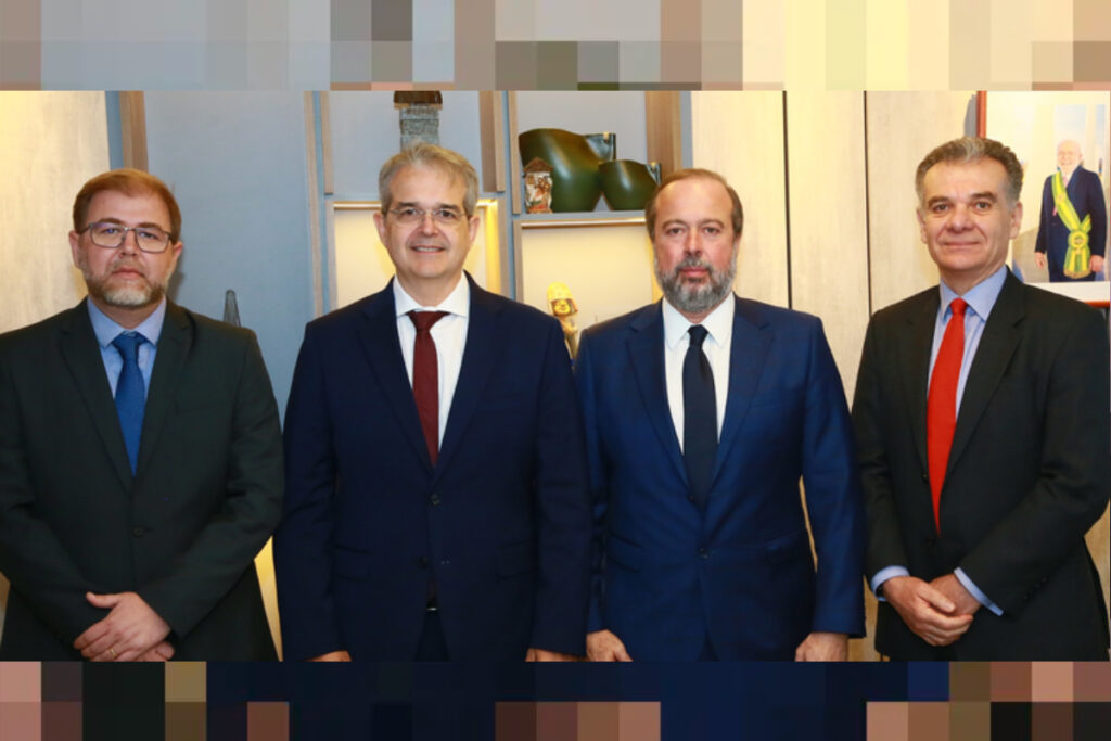governo-quer-atrair-capital-estrangeiro-para-terras-raras-no-brasil
