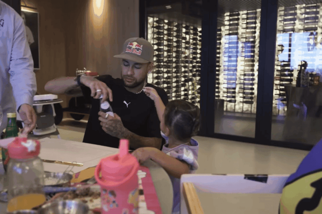 veja-como-e-a-mansao-onde-neymar-comemorou-a-convocacao-para-a-copa