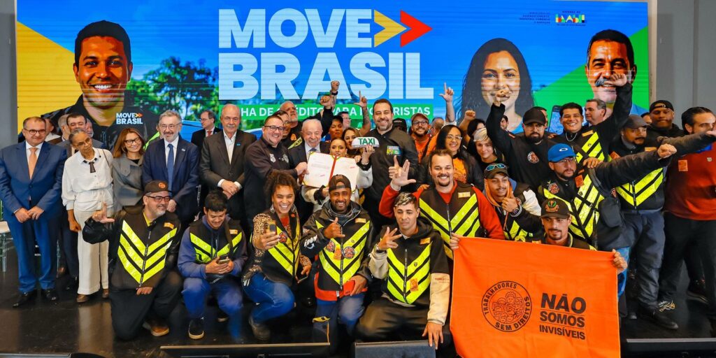 Lula cria programa de R$ 30 bilhões para motoristas de aplicativos lula-cria-programa-de-r$-30-bilhoes-para-motoristas-de-aplicativos