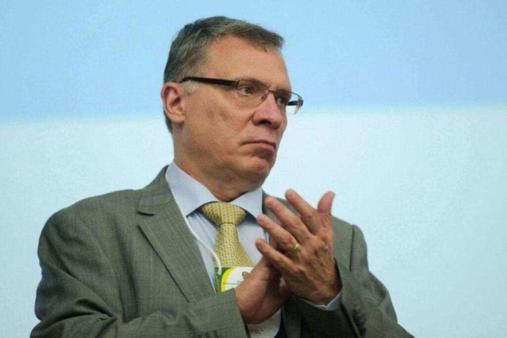saiba-motivos-para-saida-de-advogado-da-defesa-de-ex-chefe-do-brb