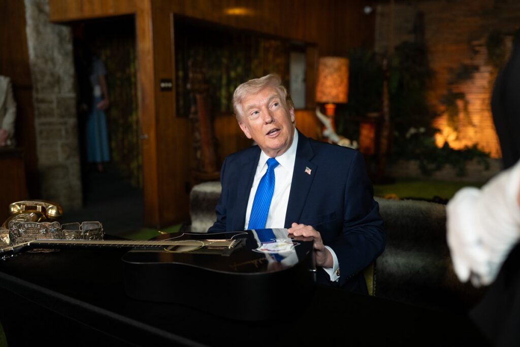 acordo-judicial-impede-receita-dos-eua-de-investigar-trump-e-familiares