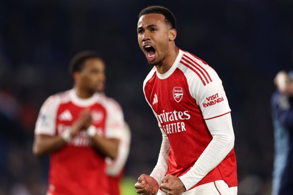 veja-a-reacao-dos-jogadores-do-arsenal-ao-conquistar-a-premier-league