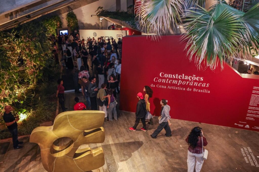 constelacoes-contemporaneas:-brasilienses-lotam-a-abertura-da-mostra