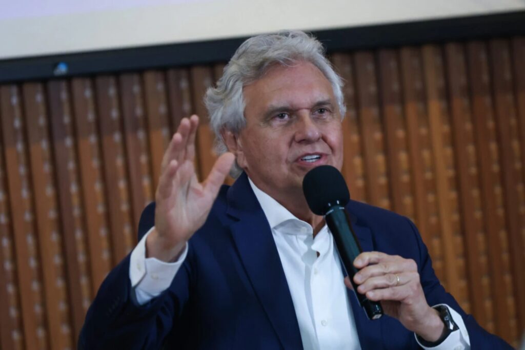 caiado-diz-ter-trajetoria-“sem-patifaria”-ao-responder-sobre-flavio.-veja-video