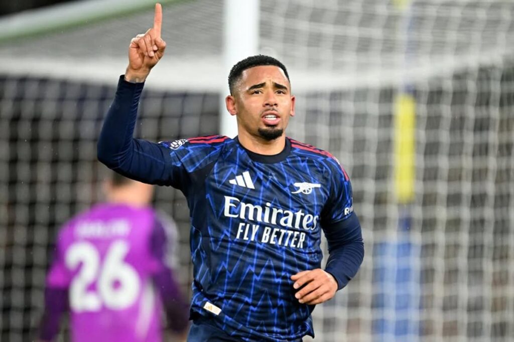 gabriel-jesus-se-torna-2°-brasileiro-com-mais-tacas-da-premier-league