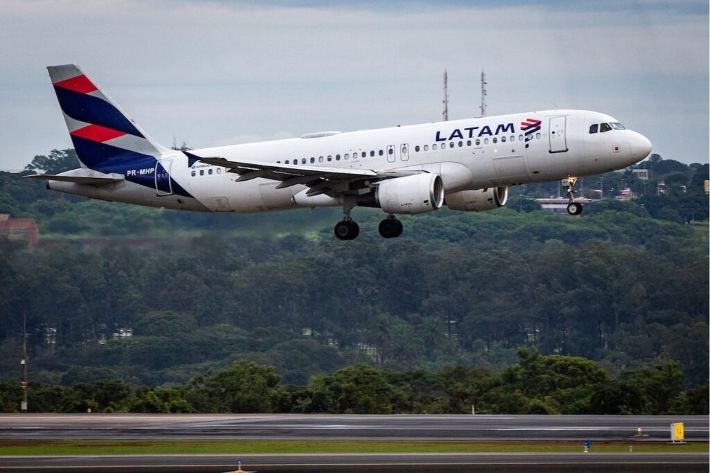 secretaria-do-consumidor-notifica-latam-por-falta-de-transparencia