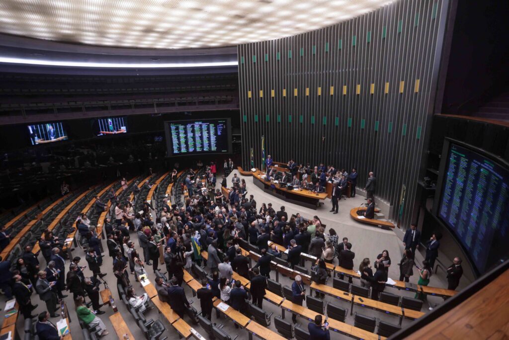 em-ano-eleitoral,-deputados-“param”-de-trabalhar-em-maio