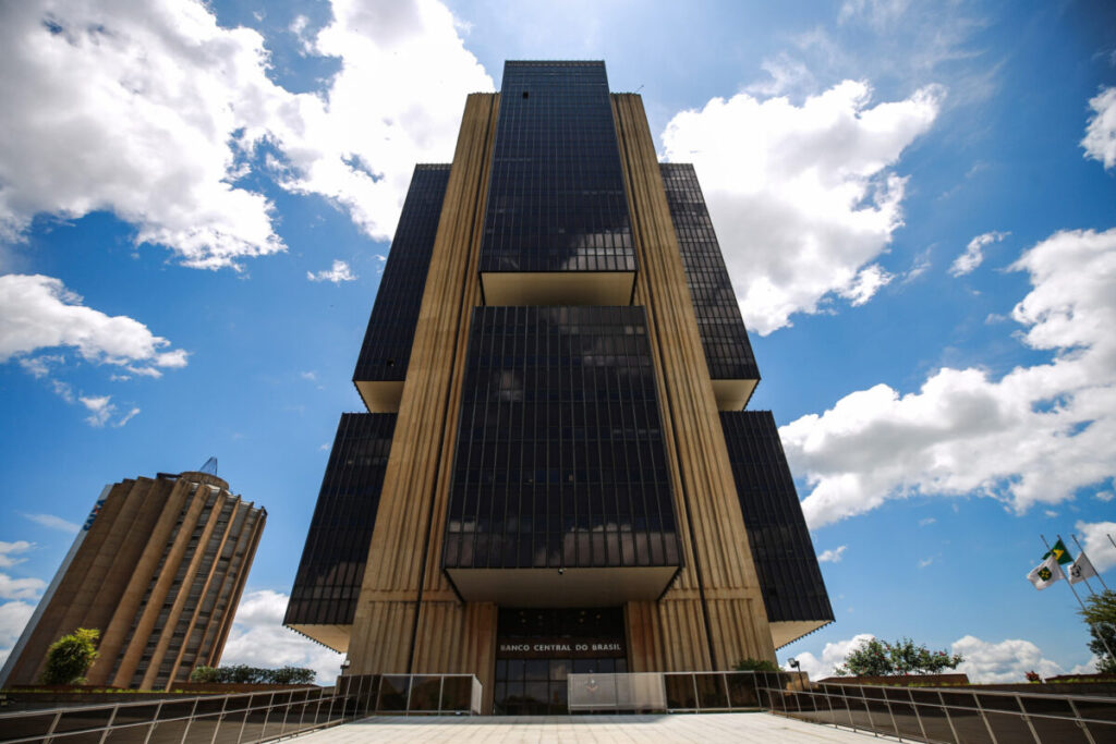 ccj-do-senado-analisa-pec-da-autonomia-financeira-do-bc-nesta-quarta