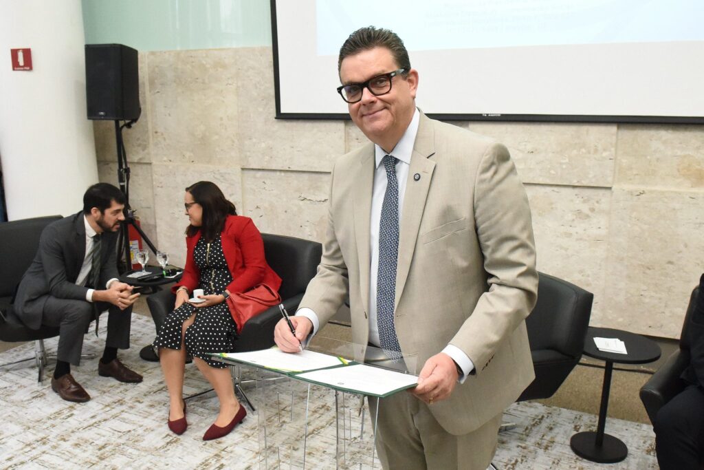 ministro-diz-ter-certeza-de-que-vai-zerar-fila-do-inss-ainda-neste-ano