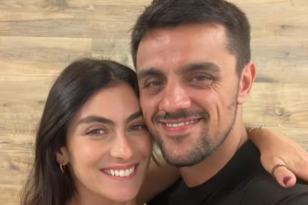“nao-sabia-se-sairia”,-diz-esposa-de-felipe-simas-apos-cirurgia