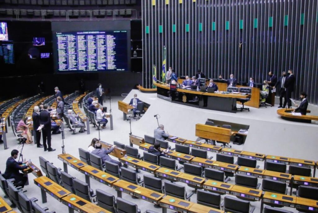 entenda-pontos-da-minirreforma-eleitoral-surpresa-aprovada-na-camara