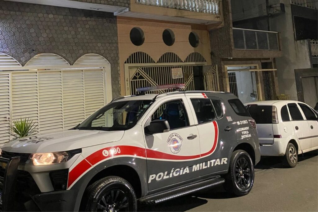 adolescente-sumida-no-paraguai-e-achada-com-filha-recem-nascida-em-sp