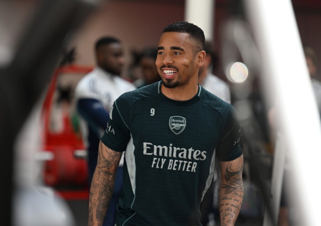 gabriel-jesus-comemora-titulo-da-premier-league:-“emocao”