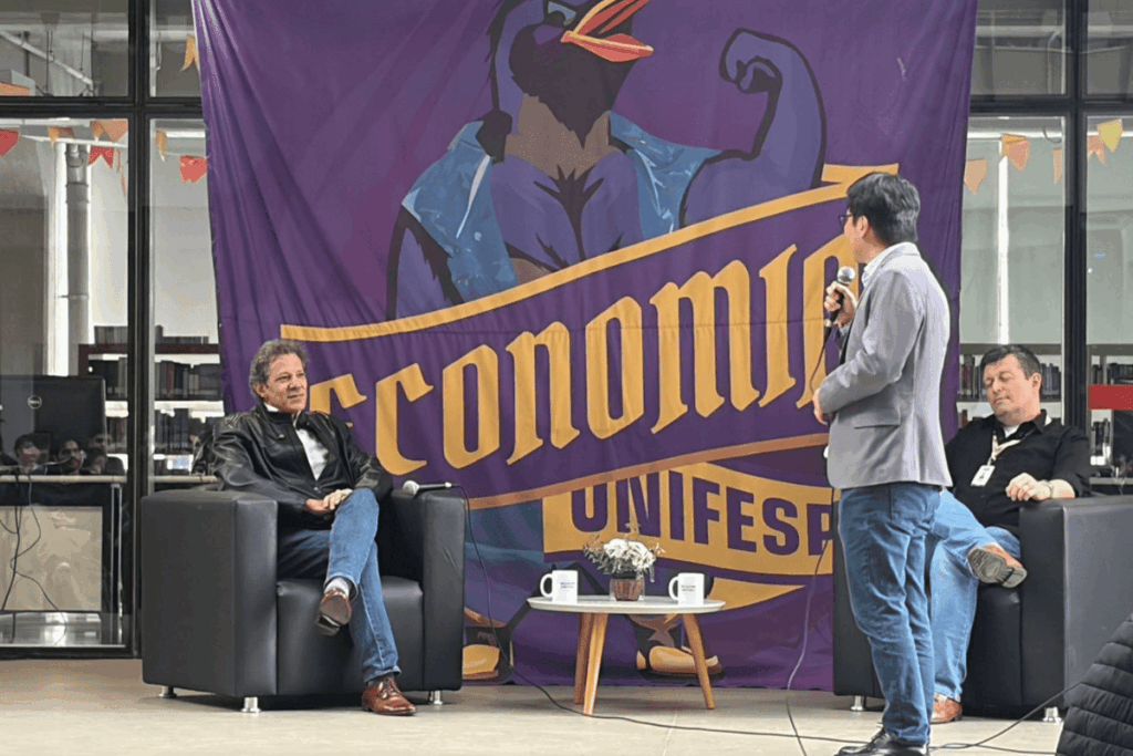 “tarcisio-criou-a-enel-da-agua”,-diz-haddad-sobre-queixas-contra-sabesp.-veja-video