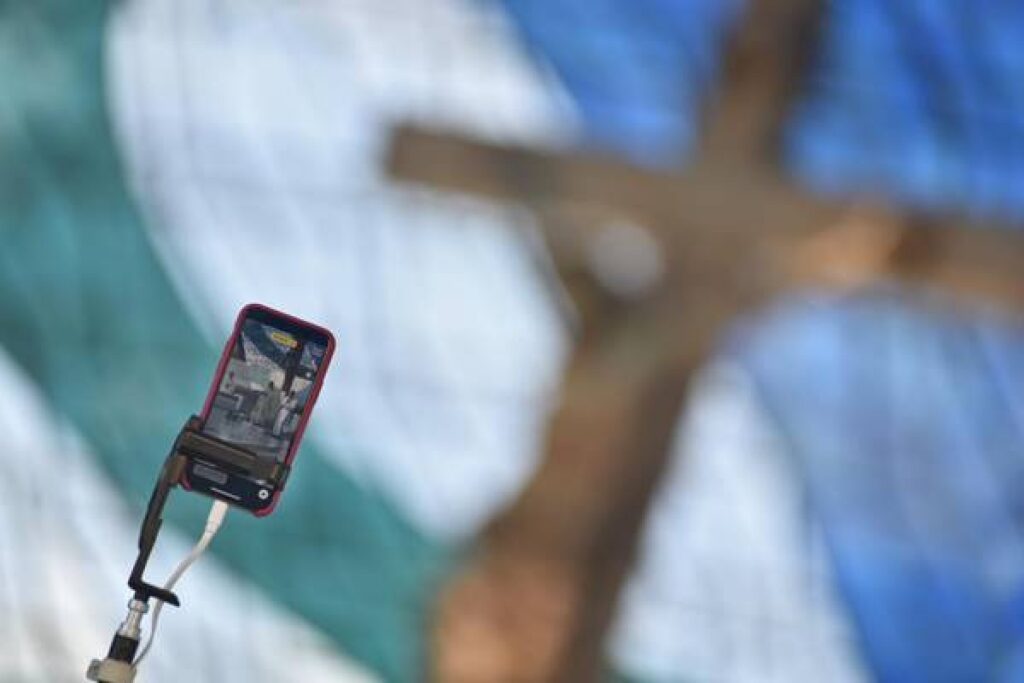 “abuso-religioso”:-a-decisao-do-tse-sobre-pedido-de-votos-em-igrejas