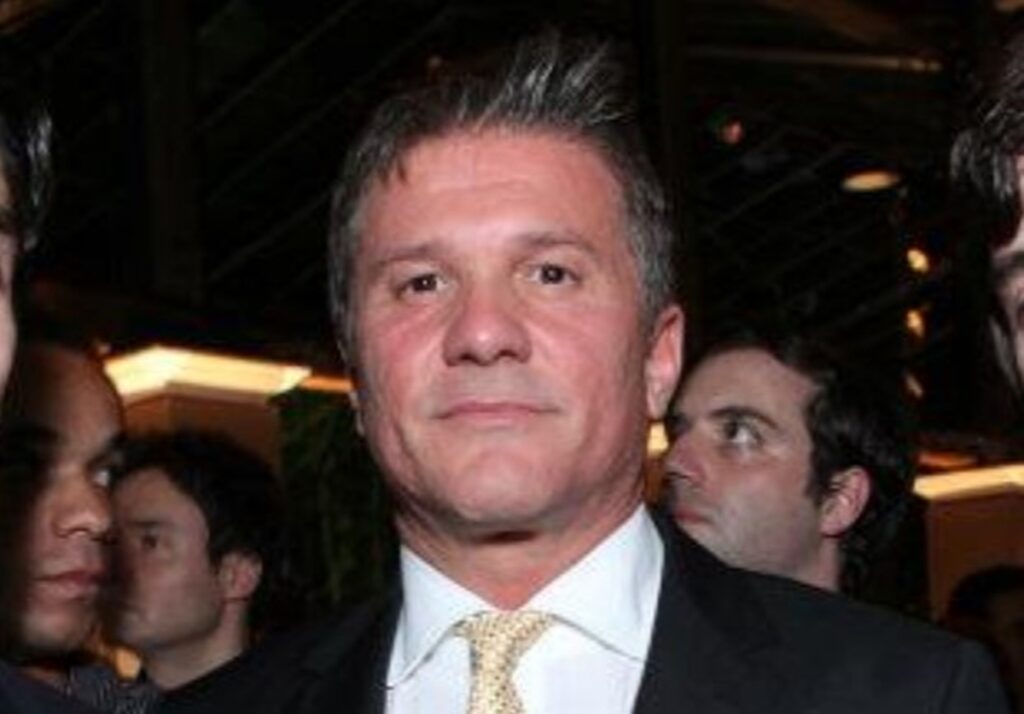 caso-master:-mendonca-vota-para-manter-a-prisao-de-henrique-vorcaro
