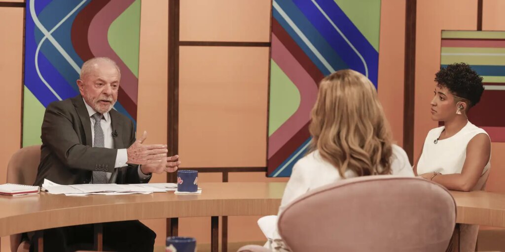 Eleições: Lula promete vetar PL sobre envio em massa de mensagens eleicoes:-lula-promete-vetar-pl-sobre-envio-em-massa-de-mensagens