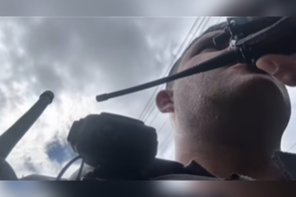 pm-pastor-prega-em-radio-do-trafico-e-criminoso-reage:-“eita-gloria”.-veja-video