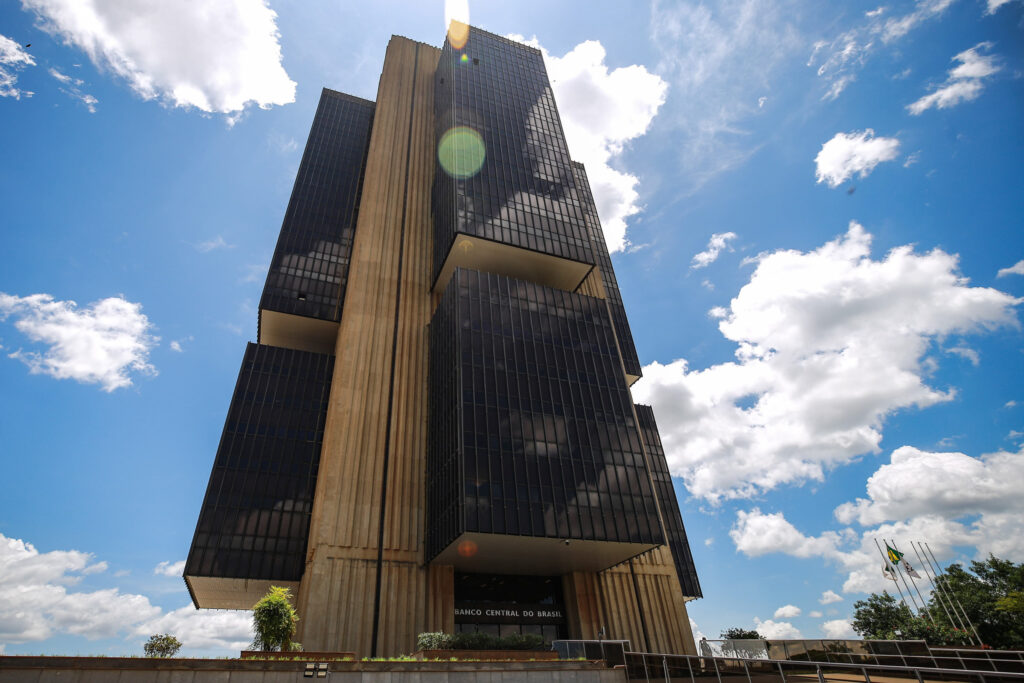 bc-diz-que-liquidacao-do-master-nao-gerou-risco-ao-sistema-financeiro