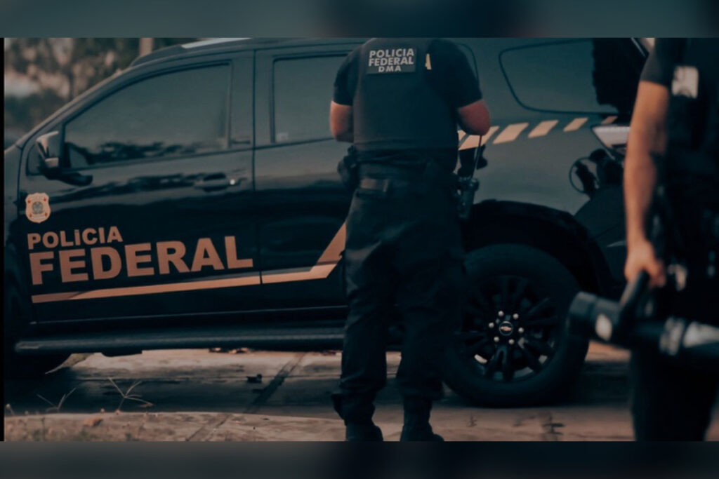 fuzil-escondido-em-forno-vindo-dos-eua-e-apreendido-pela-pf
