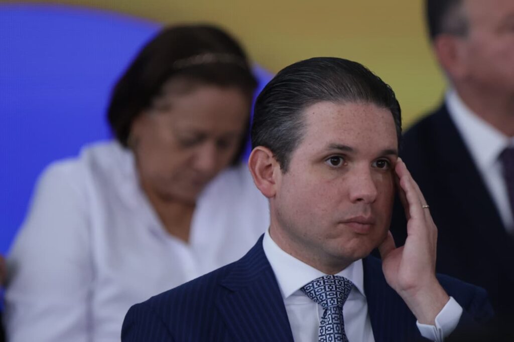 folga-e-reducao-de-horas:-entenda-a-pec-6×1-costurada-por-lula-e-motta