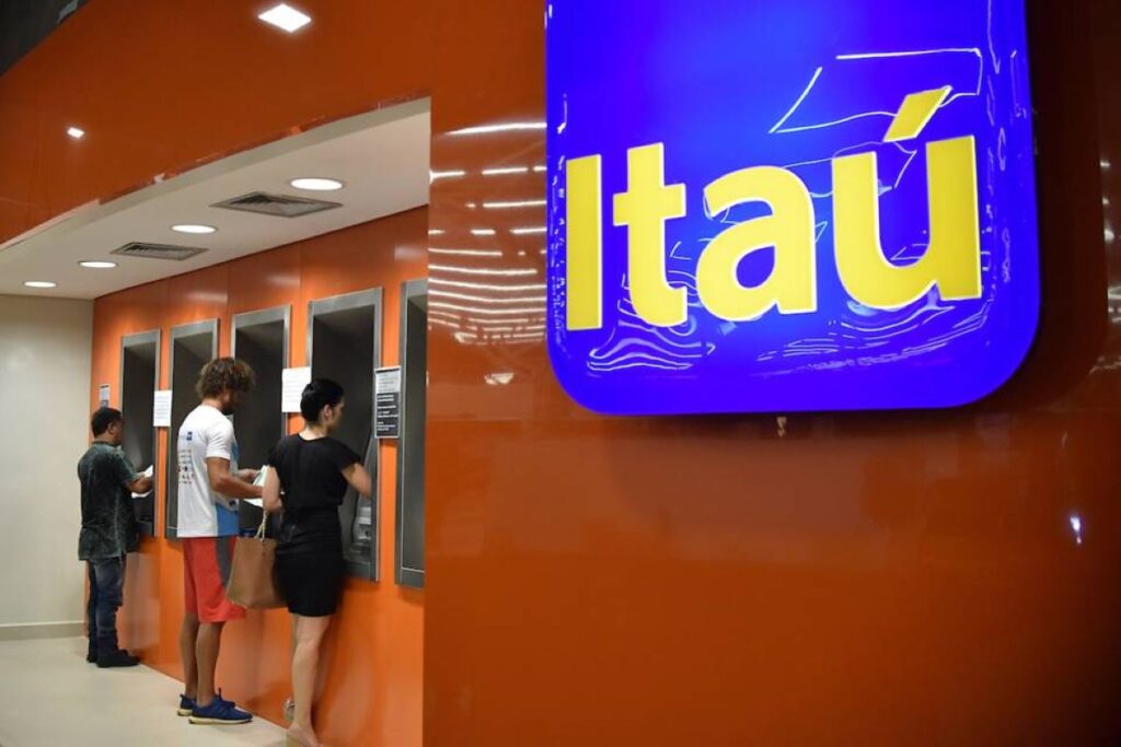 itau-faz-exigencias-inusitadas-a-clientes-para-devolver-dinheiro-de-cobrancas-irregulares