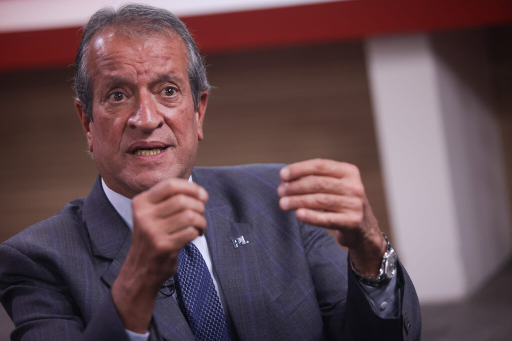 flavio-visitou-vorcaro-“para-ver-se-conseguia-o-restante-do-dinheiro”,-diz-valdemar