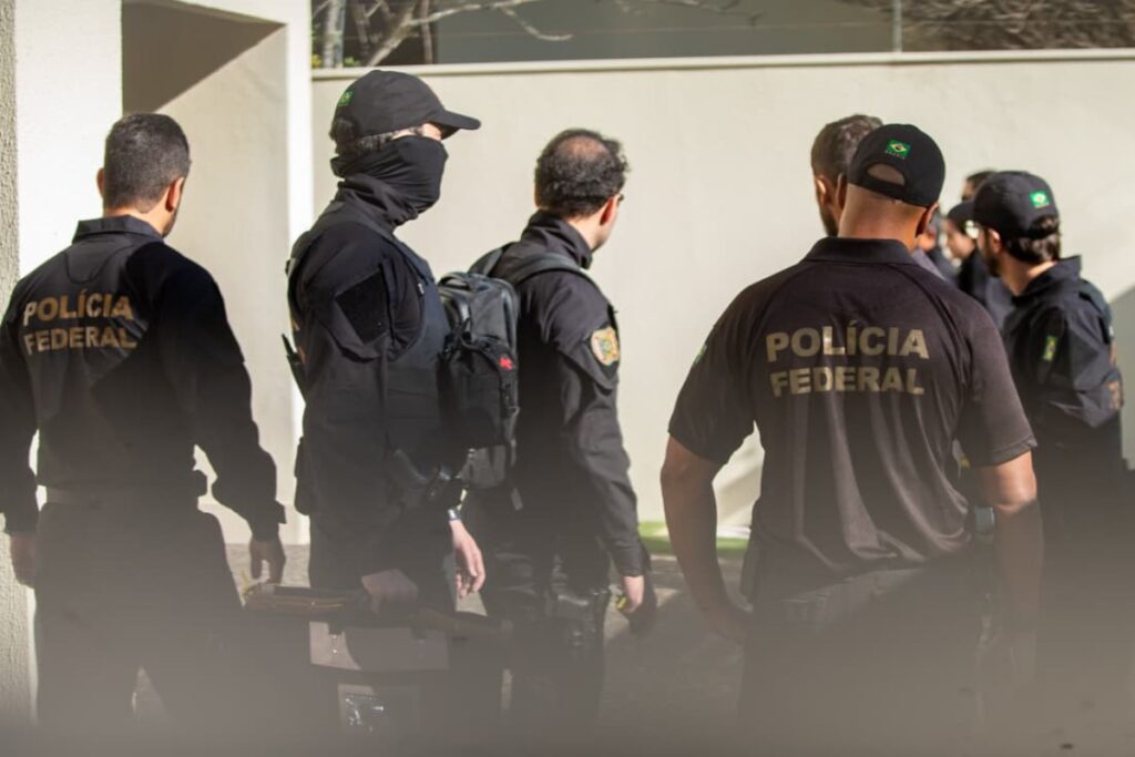 pf-investiga-uso-de-r$-25-milhoes-para-ataques-politicos-com-uso-de-influenciadores