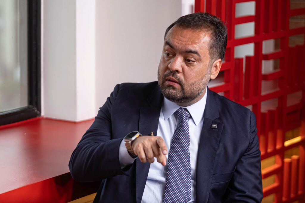 pf-aponta-“alinhamento-politico”-entre-claudio-castro-e-daniel-vorcaro