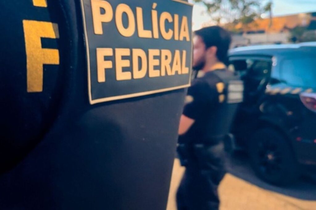 acao-que-mirou-dr-furlan-apreendeu-armas-e-pilha-de-dinheiro.-entenda
