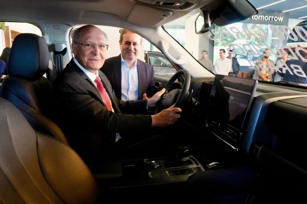 alckmin-sobre-flavio-nos-eua:-“nao-precisamos-de-dois-contra-o-brasil”