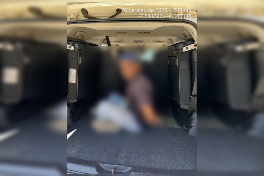 pai-estupra-filha-e-oferece-dinheiro-para-outra-mandar-fotos-nuas
