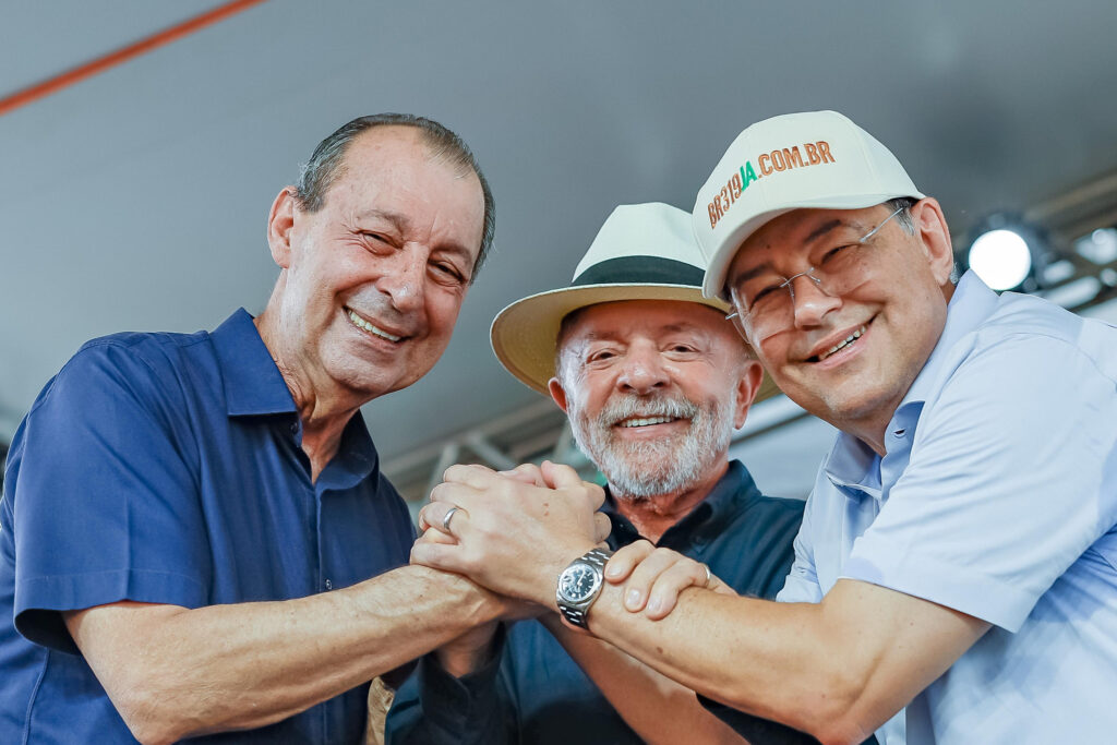 no-am,-lula-busca-fechar-palanque-e-anuncia-investimentos-na-br-319