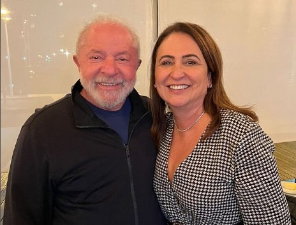katia-abreu-se-filiou-ao-pt-disposta-a-“sacrificio”-por-lula