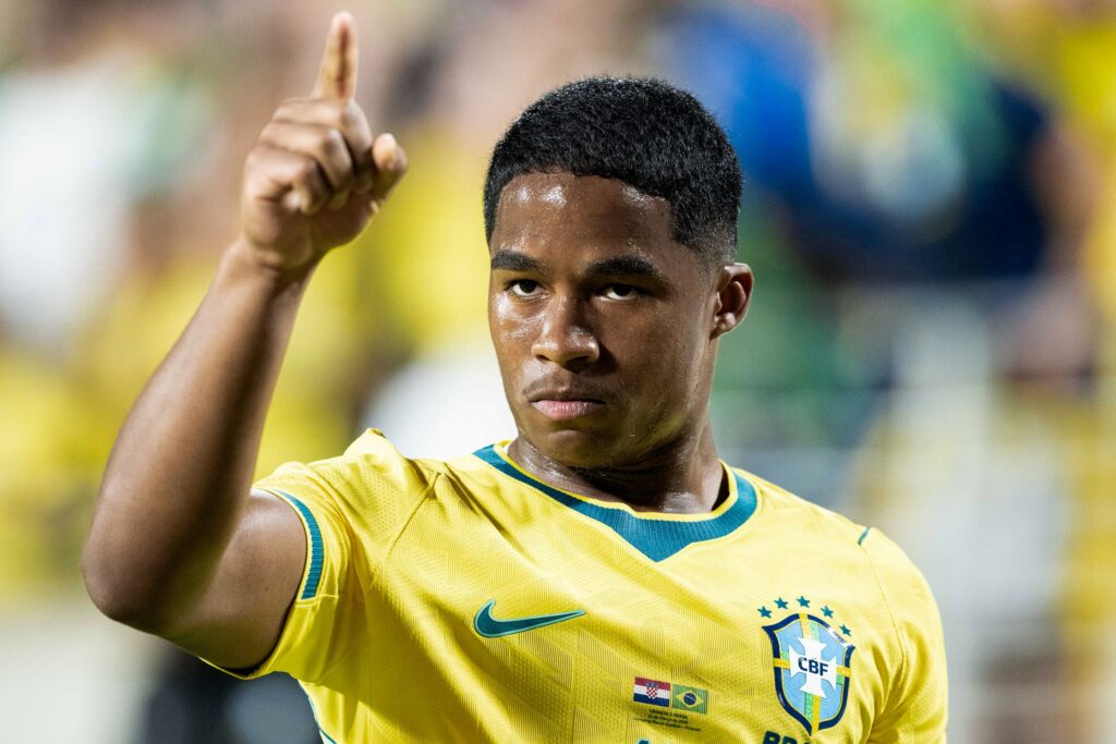 copa-do-mundo:-com-endrick,-primeiros-atletas-se-apresentam-a-selecao
