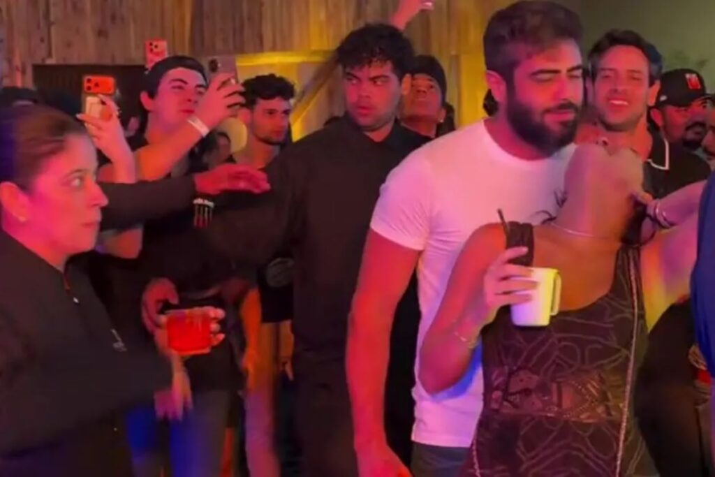 henrique,-dupla-de-juliano,-puxa-o-cabelo-da-esposa-e-e-detonado.-video