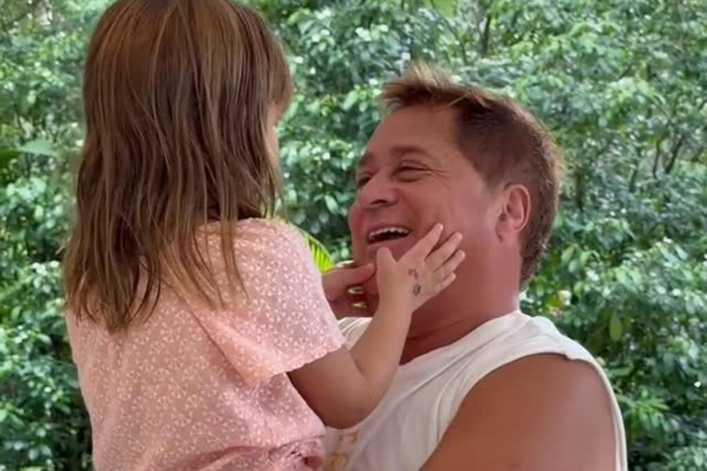 “pagar-as-contas”,-afirma-leonardo-apos-faltar-a-festa-de-maria-alice.-assista-ao-video