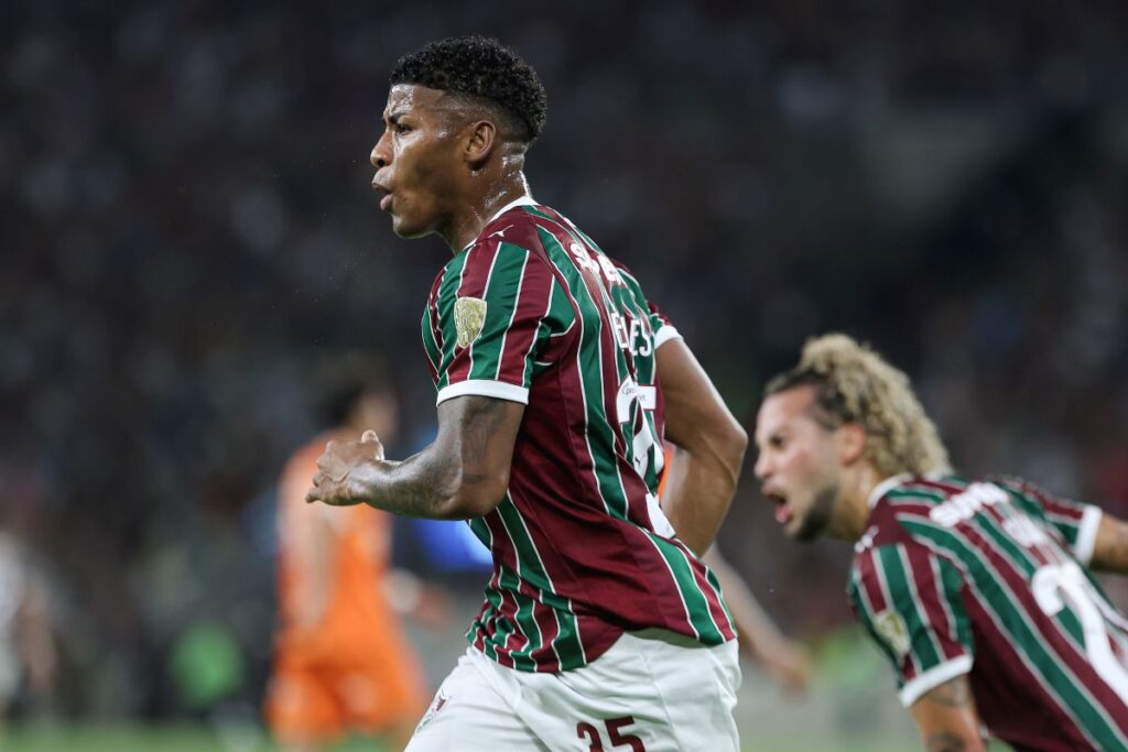 libertadores:-fluminense-vence-no-maracana-e-garante-vaga-nas-oitavas