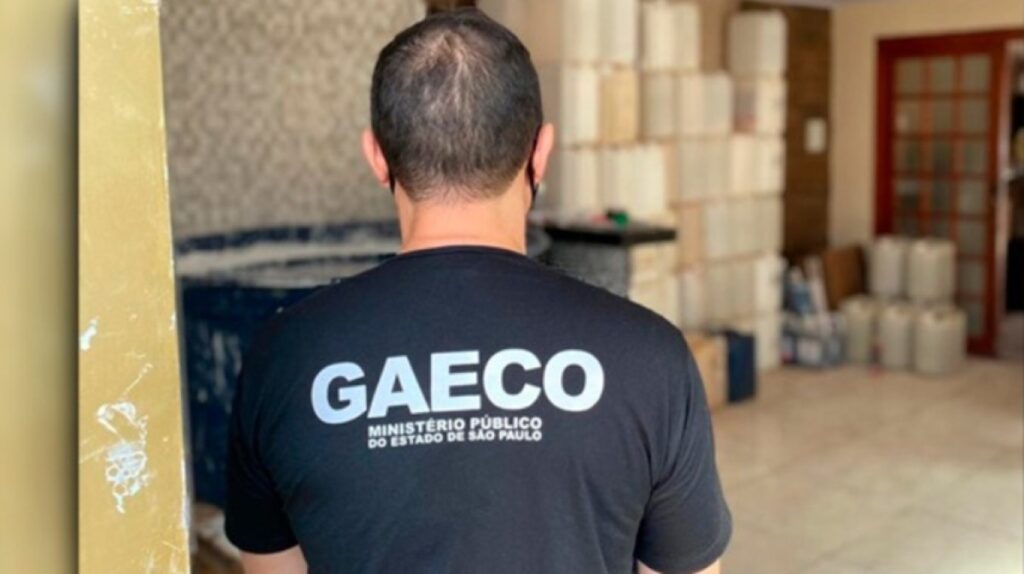 nova-fase-da-operacao-carbono-oculto-mira-empresarios,-pcc-e-laranjas