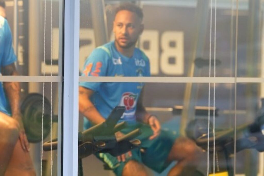 neymar-perde-amistosos-e-e-duvida-para-estreia-da-selecao-na-copa