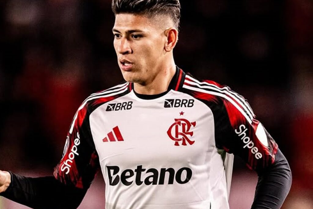 stjd-suspende-carrascal-por-tres-jogos-apos-expulsao-contra-palmeiras