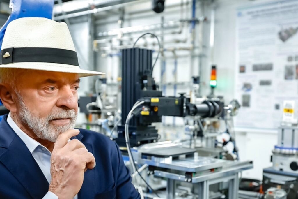 na-mira-da-industria-por-6×1,-lula-avalia-se-ira-a-debate-da-cni