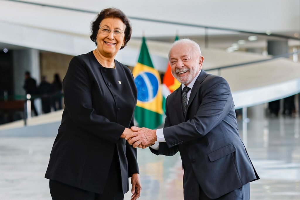 lula-e-presidente-do-suriname-assinam-12-atos-bilaterais.-saiba-quais