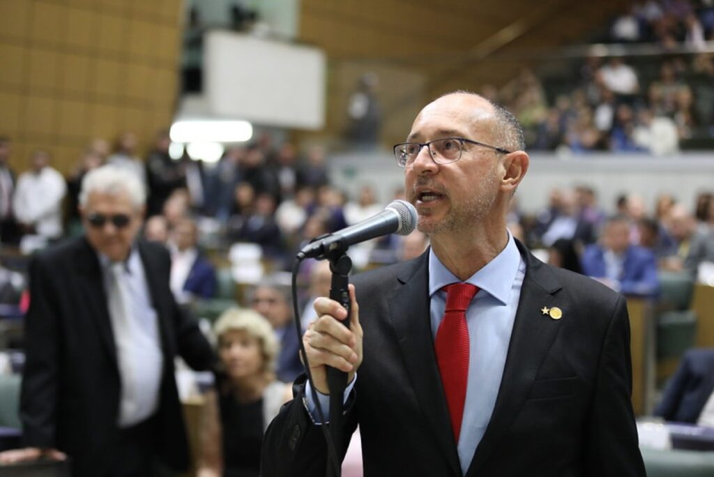pt-busca-prorrogar-cpi-das-piramides-financeiras-diante-do-caso-master