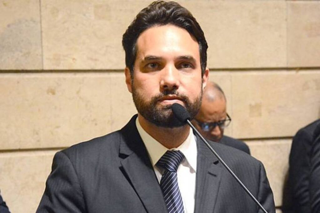 caso-henry-borel:-ex-namorada-diz-ter-sido-dopada-e-estuprada-por-jairinho