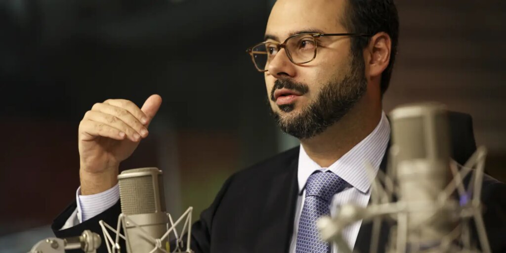 Desenrola para empresas já soma R$ 8 bilhões em contratações desenrola-para-empresas-ja-soma-r$-8-bilhoes-em-contratacoes