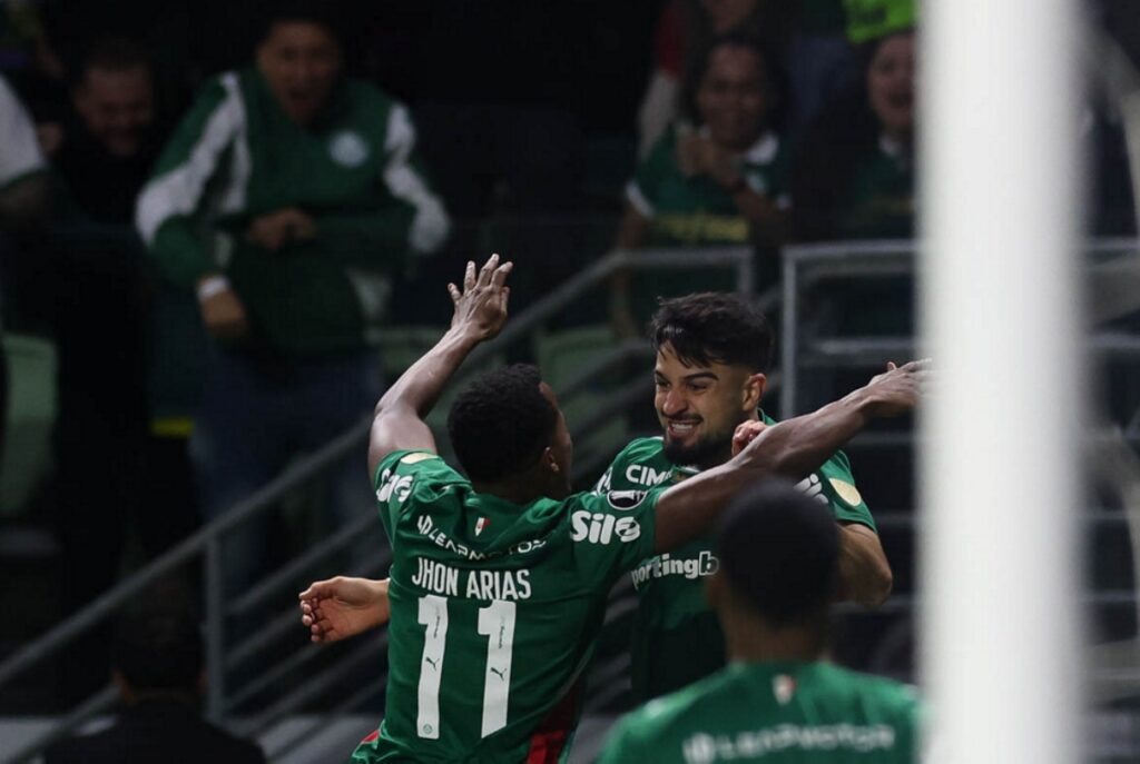 libertadores:-palmeiras-vence-junior-barranquilla-e-avanca-em-2o-lugar