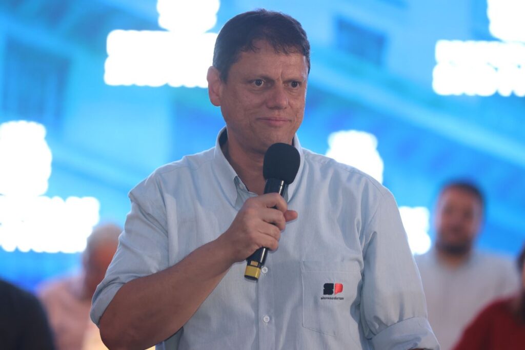 tarcisio:-pcc-e-cv-sao-“terroristas-armados-contra-o-povo-brasileiro”